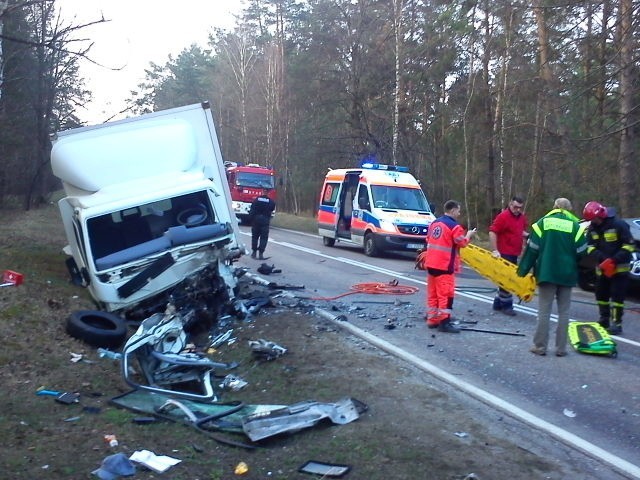 Czerwony Bór. Groźny wypadek na drodze Łomża - Zambrów