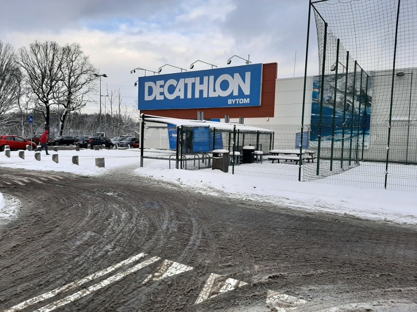 Decathlon w Bytomiu działa normalnie - to jedyny sklep tej...