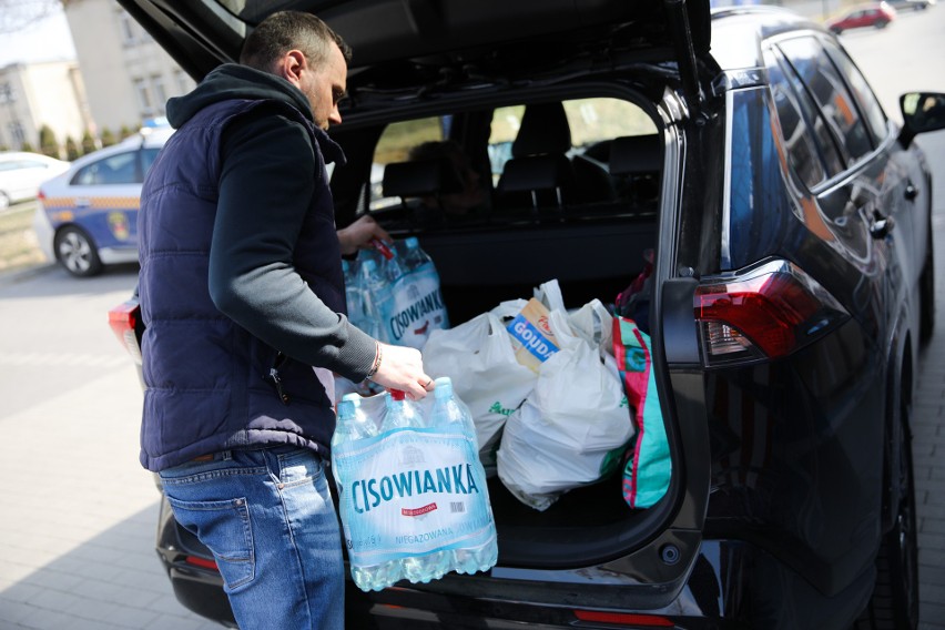 Kraków. Niedziela to ostatni dzień indywidualnej pomocy dla Ukrainy. Od poniedziałku tylko pomoc od zorganizowanych grup