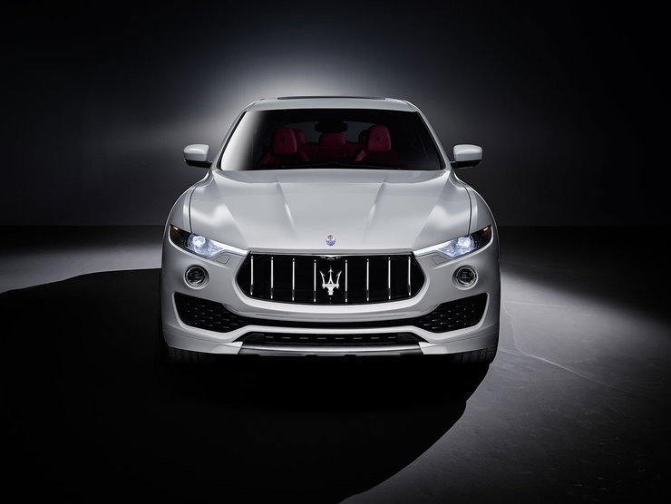 Maserati Levante ma do zaoferowania m.in. inteligentny napęd...