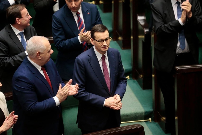 Nowy rząd PiS: Kiedy expose premiera i zaprzysiężenie? Wieczorem spotkanie Mateusza Morawieckiego, Andrzeja Dudy i Jarosława Kaczyńskiego