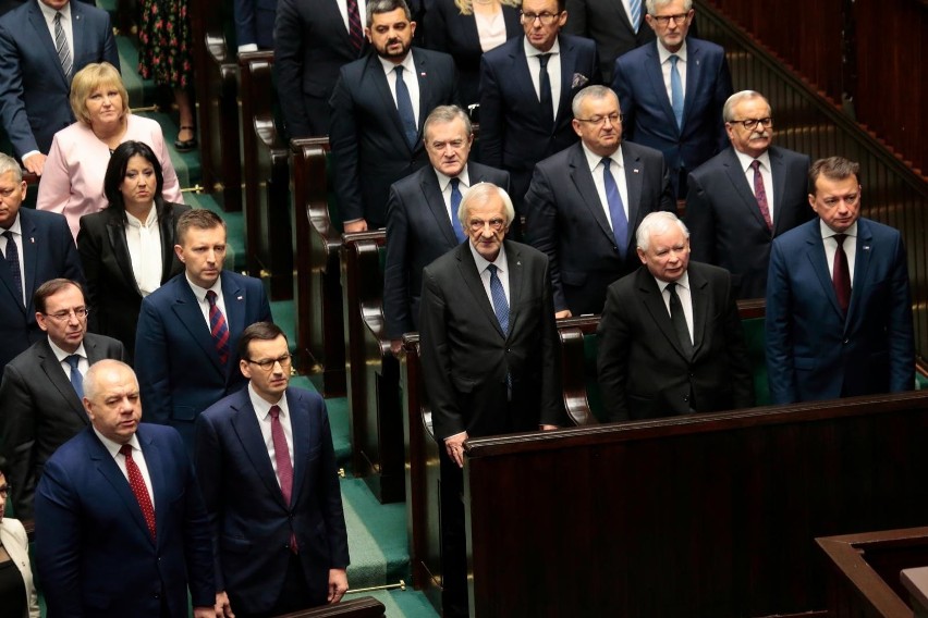 Nowy rząd PiS: Kiedy expose premiera i zaprzysiężenie? Wieczorem spotkanie Mateusza Morawieckiego, Andrzeja Dudy i Jarosława Kaczyńskiego