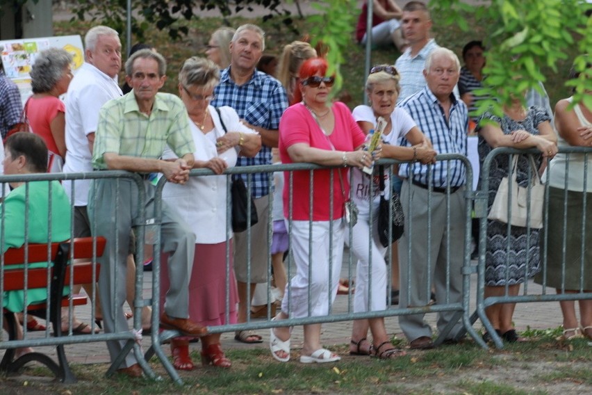 IRA i The Chance bawili dąbrowian w niedzielę w Parku...