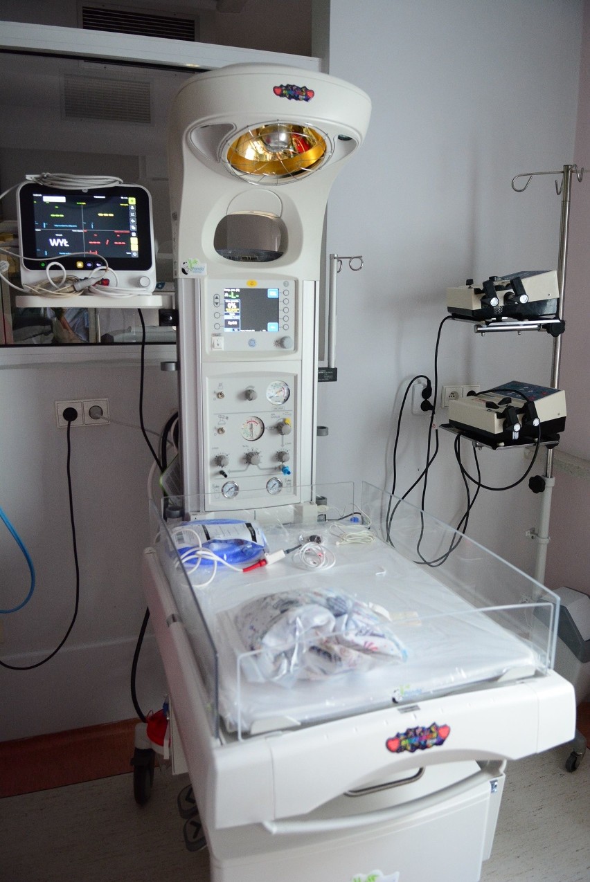 Nowy sprzęt na oddziale neonatologii.