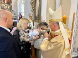 Biskup radomski Marek Solarczyk w Pionkach. "Moja obecność powinna bardziej przypominać odwiedziny mamusi niż teściowej"