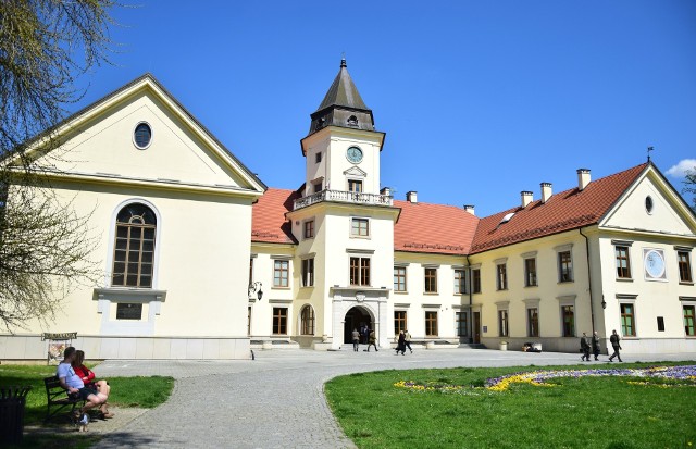 Muzeum - Zamek Tarnowskich