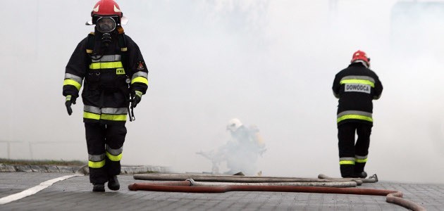 Ogień gasiło siedem jednostek straży pożarnej