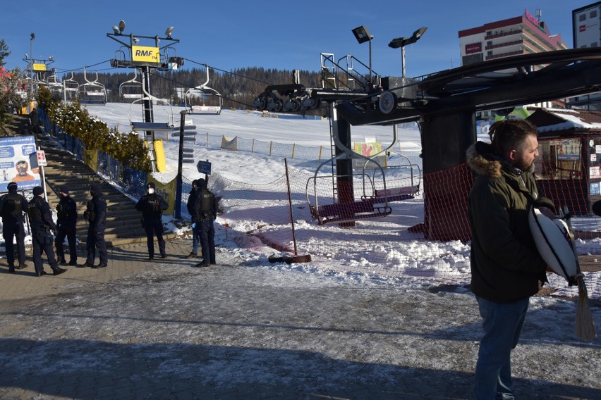 Zakopane. Prezydent Andrzej Duda nie spotkał się z góralskimi przedsiębiorcami. Wolał jeździć na nartach...