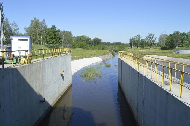 Na zaporze zostaną zamontowane dwie turbiny o łącznej mocy ok. 1 MW.