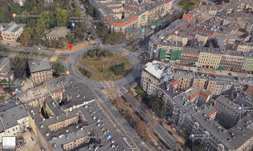 Najbardziej bezczelny kierowca roku w Szczecinie? Przez środek ronda, po torowisku [WIDEO]