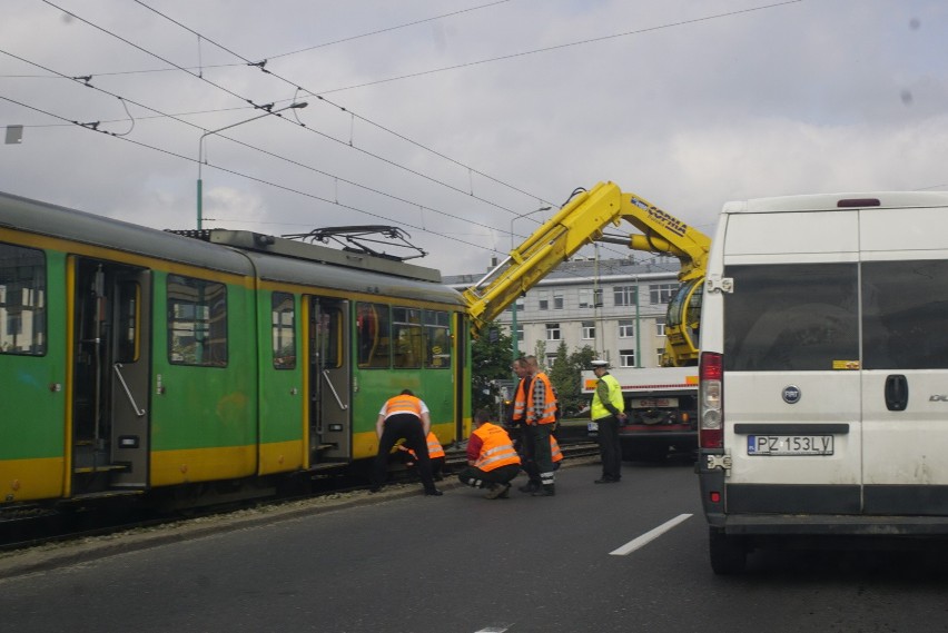 W piątek, 17 maja, rano doszło w Poznaniu do wykolejenie...