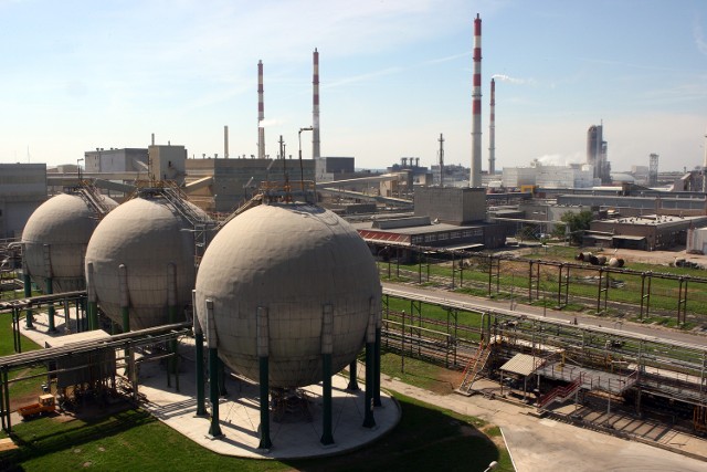 Zakłady Chemiczne chcą amerykańskiego gazuGrupa Azoty, której częścią są Zakłady Chemiczne Police (na zdjęciu) zużywa rocznie ponad 2,2 mld metrów sześciennych gazu.