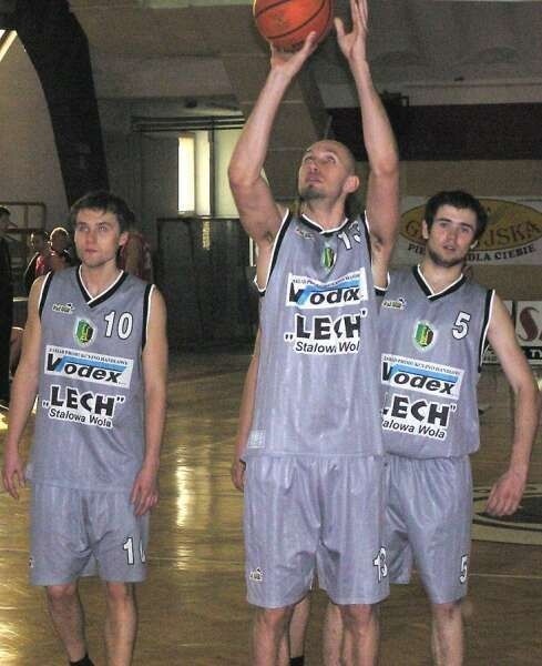 Koszykarze Stali pojechali w nagrodę na Słowację.