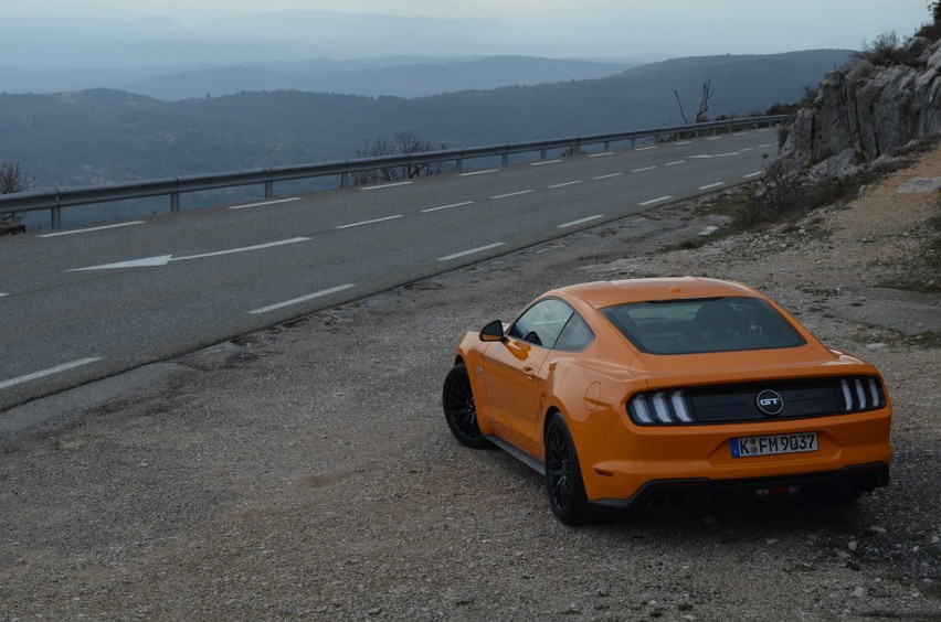 Ford Mustang...