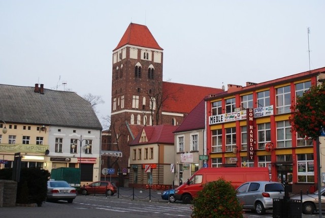Rynek i kościół farny w Nowym Mieście Lubawskim
