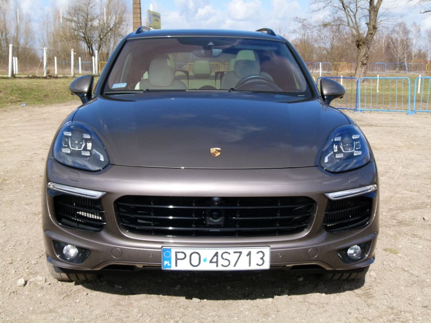 Porsche Cayenne Diesel S 4.2 V8...