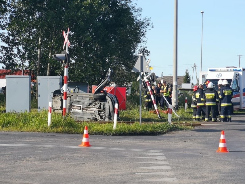 Poważny wypadek w Dragaczu. Samochód zderzył się z...