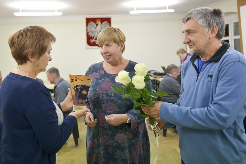 Rywalizacja o puchary wójta gminy Kobylnica w brydżu [ZDJĘCIA]