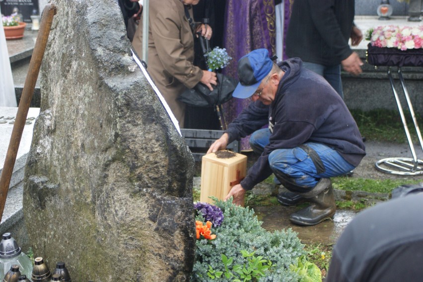 Zakopane: Pogrzeb Ewy Dyakowskiej Berbeki - żony himalaisty zmarłego pod Broad Peak [ZDJĘCIA]