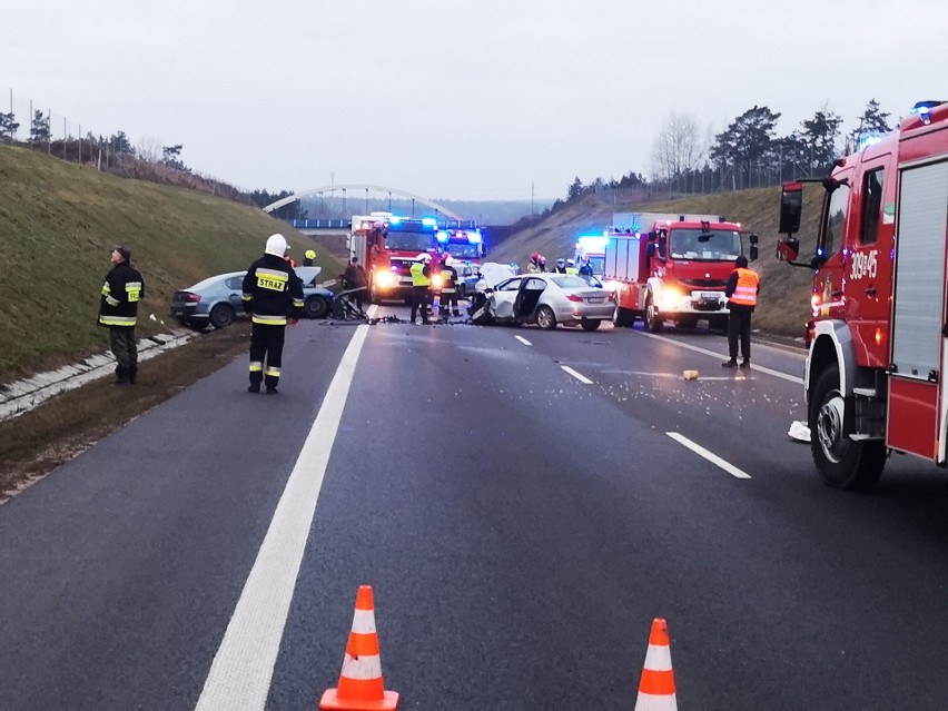 Wypadek na DK 19. Trzy osoby w szpitalu. Obwodnica Wasilkowa była zablokowana