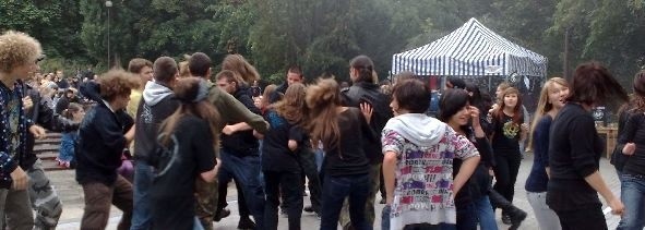 Muszla Fest w Bydgoszczy. Zobacz jak bawią się w Parku im. Witosa (zdjęcia, wideo)