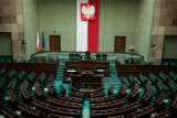 Konwencja w sprawie przemocy w rodzinie przyjęta przez Sejm. "Hańba" - krzyczeli posłowie (FILMY)