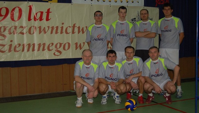 Zwycięzca I Barbórkowego Turnieju Piłki Siatkowej Amatorów o Puchar Dyrektora MOSiR Jasło