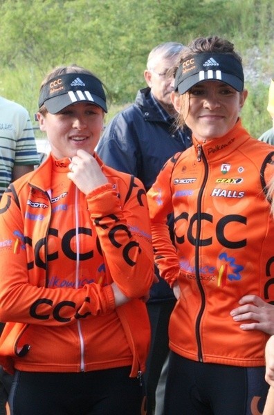 Wytypowane na igrzyska olimpijskie w Londynie Maja Włoszczowska (z prawej) i Aleksandra Dawidowicz najprawdopodobniej nie wystartują w mistrzostwach Polski w Kielcach.