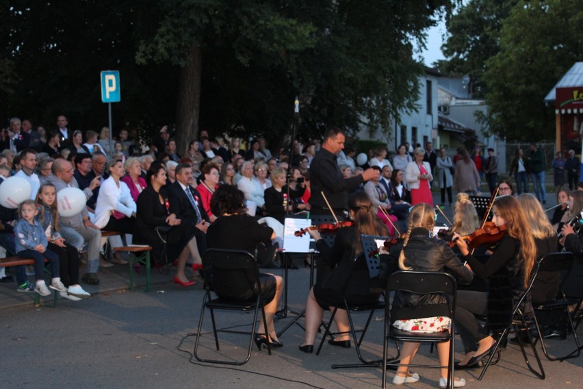 Koncert Moniuszkowski połączony z Narodowym Czytaniem w...