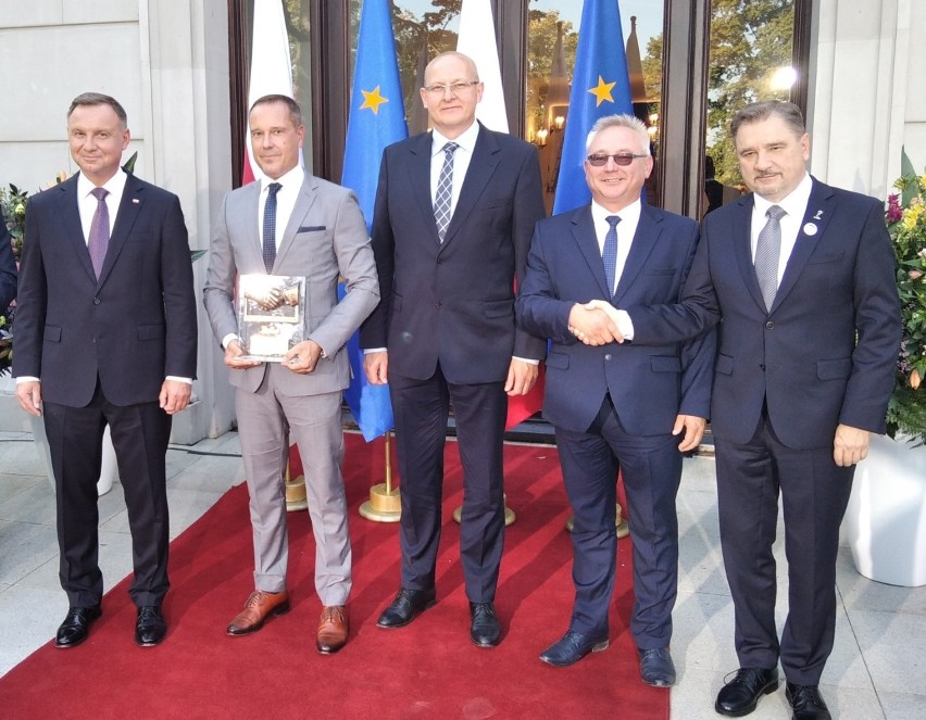 Od lewej: Prezydent Rzeczypospolitej Polskiej Andrzej Duda,...