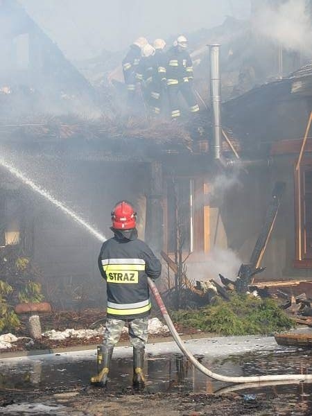 Pozar Bartlowizny w Goniądzu - zdjecia z akcji strazaków