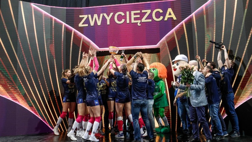 Szczęśliwa siódemka. Puchar Polski wrócił do Chemika Police! [ZDJĘCIA]