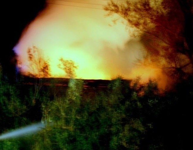 Nocny pożar pod Brzezinami. Nie żyje mężczyzna