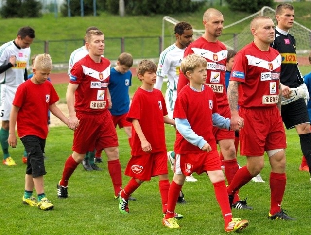 W środę piłkarzom Wdy nie udało się strzelić gola Lechii Gdańsk. W sobotę droga do bramki przeciwnika powinna byc łatwiejsza.