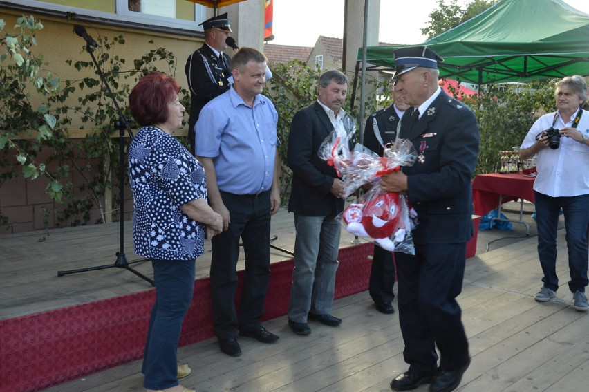 Jubileusz dziesięciolecia istnienia Klubu Honorowych Dawców Krwi przy OSP Zakrzów [ZDJĘCIA]