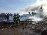 Pożar stodoły i samochodu w gminie Postomino [ZDJĘCIA]