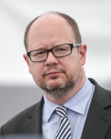 Paweł Adamowicz składał wyjaśnienia w poznańskiej prokuraturze 