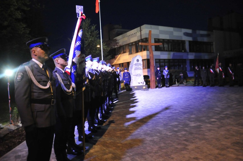 Kraków. Hołd pomordowanym policjantom II RP w 79. rocznicę Zbrodni Katyńskiej [ZDJĘCIA]