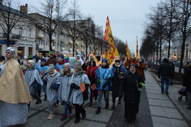 Orszak Trzech Króli przemaszeruje ulicami Częstochowy