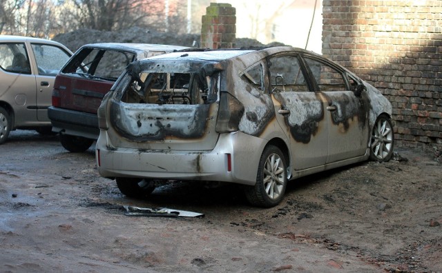 Spalone auta w Gdańsku