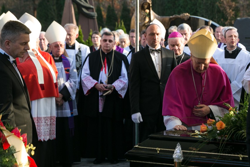 Kraków pożegnał księdza Bielańskiego. Msza święta odbyła się...