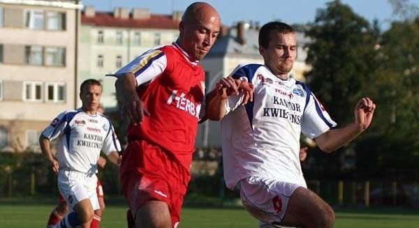 Dariusz Jęczkowski (z lewej) grał m.in. w Stali Sanok.