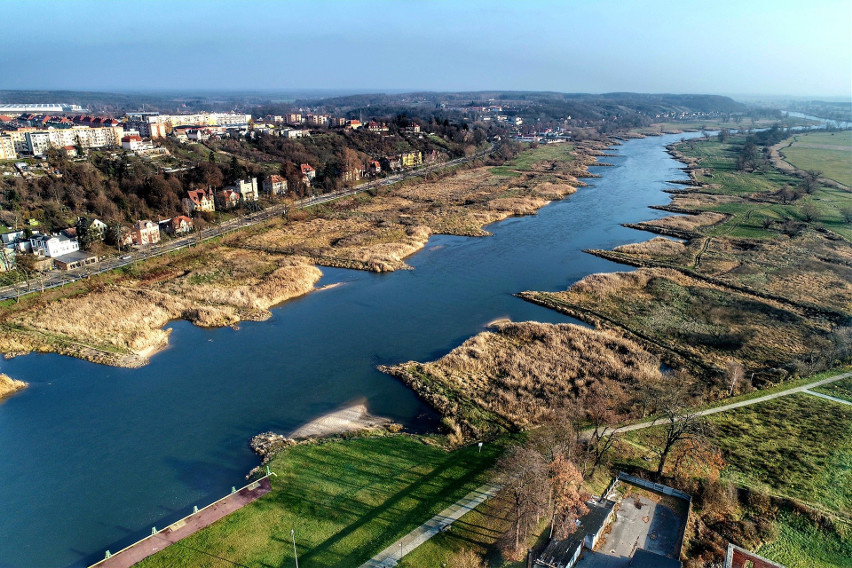 Krosno Odrza skie Zobacz Zabytkowy elazny Most Ko cio y Z Lotu 