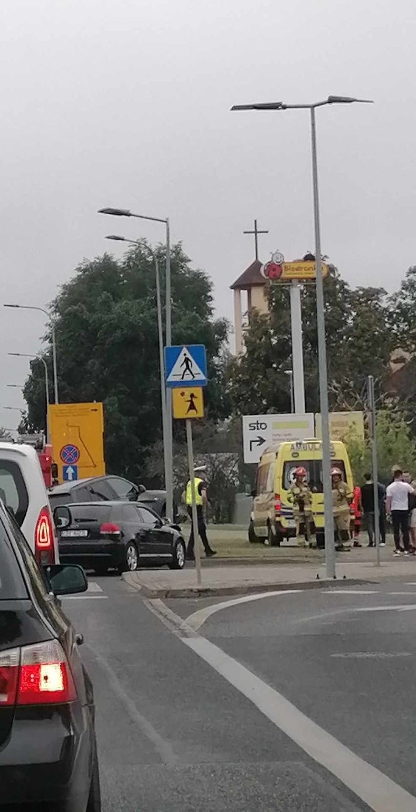 Wypadek na Fordońskiej w Bydgoszczy. Jedna osoba trafiła do szpitala