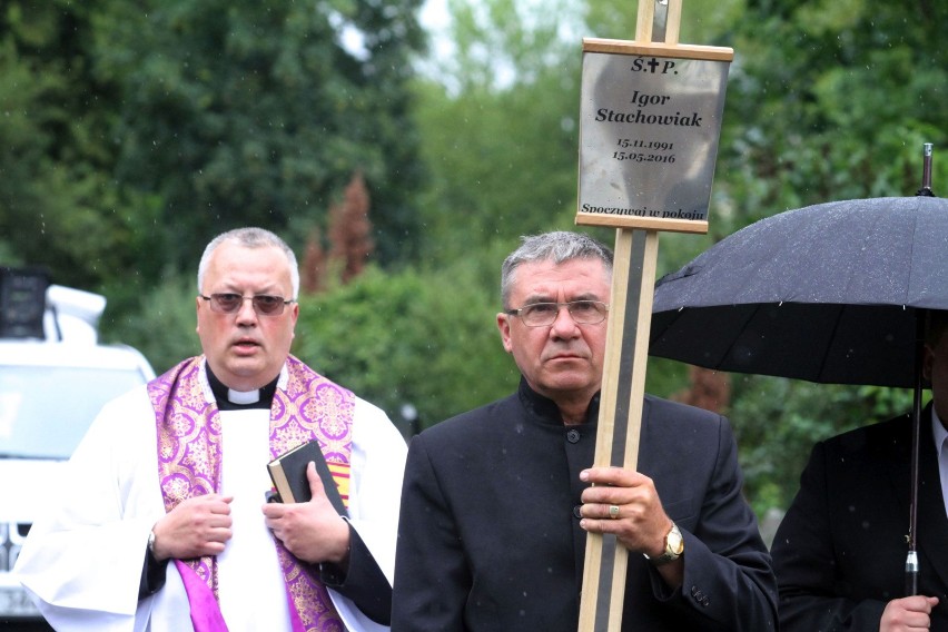 Ojciec Igora Stachowiaka zamierza udowodnić, że na...