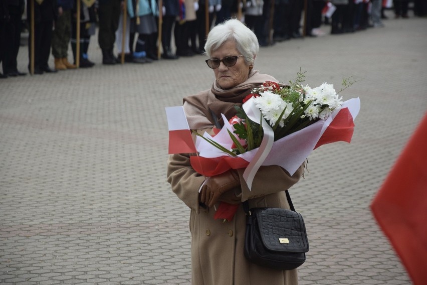 Część główna uroczystości związanych ze 101. rocznicą...