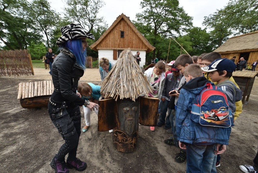 W sobotę 20 maja   w Skansenie Roślinnym "botanika"...