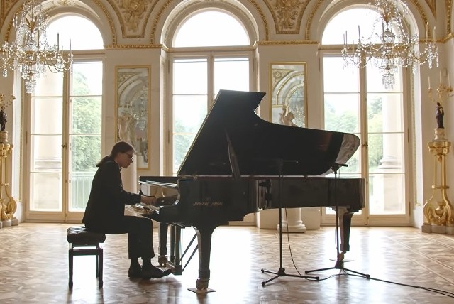 Festiwal rozpocznie się w piątek m.in. koncertem Adama Kałduńskiego. To laureat Międzynarodowego Konkursu Pianistycznego im. F. Chopina w Warszawie w 2020 r.