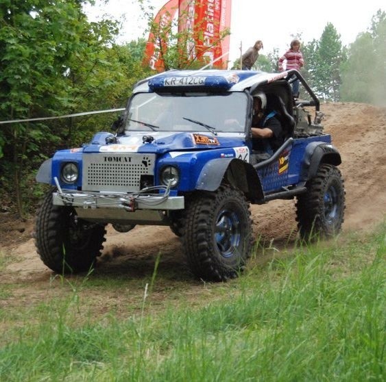 Rajd w Miastku od lat gromadzi śmietanke off-roadowej...