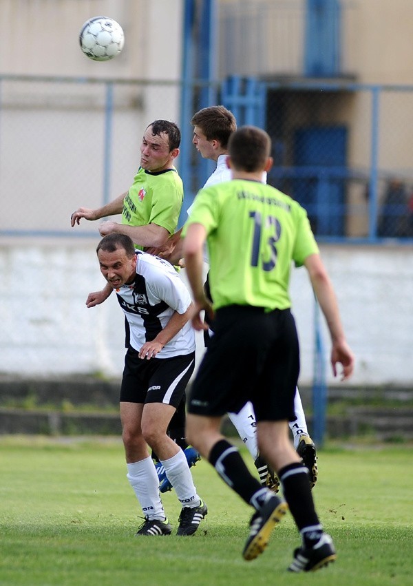 W 85 minucie wynik na 0-2 podwyższa znowu Mateusz Buczkowski